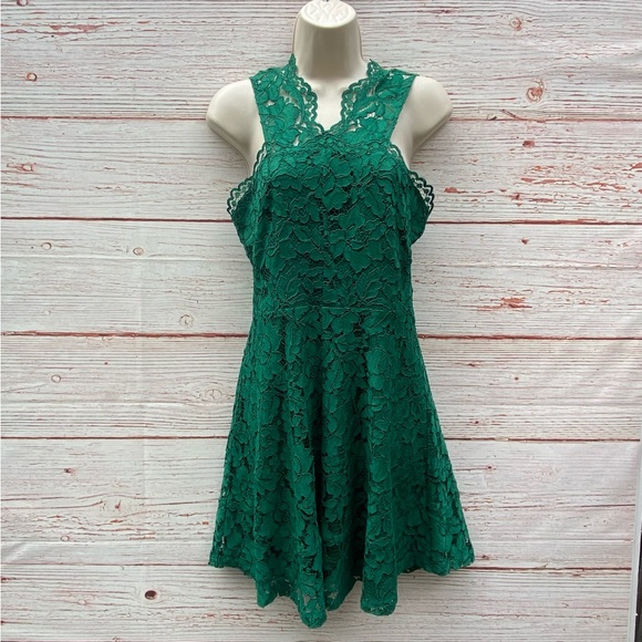 Sandro Riviera Lace Mini Dress in Green Sz 2 - Picture 5 of 15